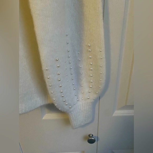 Sezane Ridley Cream Pearl-Embellished Sweater Jumper - Picture 5 of 10